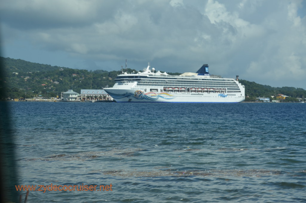 216: Carnival Conquest, Nov 17, 2011, Roatan, NCL at Coxen Hole