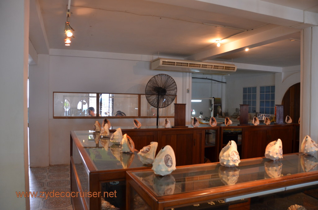227: Carnival Conquest, Nov 17, 2011, Roatan, Stone Castle Cameo Factory,