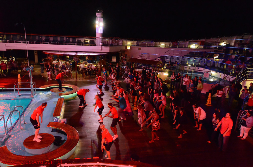 204: Carnival Conquest, Roatan, Deck party, 
