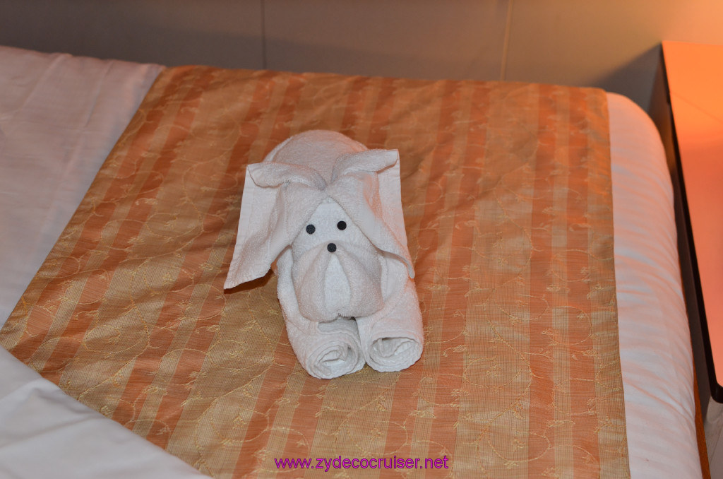 112: Carnival Elation Cruise, New Orleans, Embarkation, MDR Dinner, Towel Animal, Dog