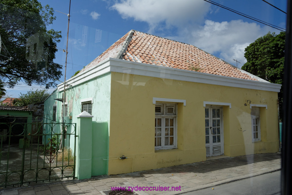 059: Carnival Freedom Reposition Cruise, Curacao, Private tour arranged with Petertrips