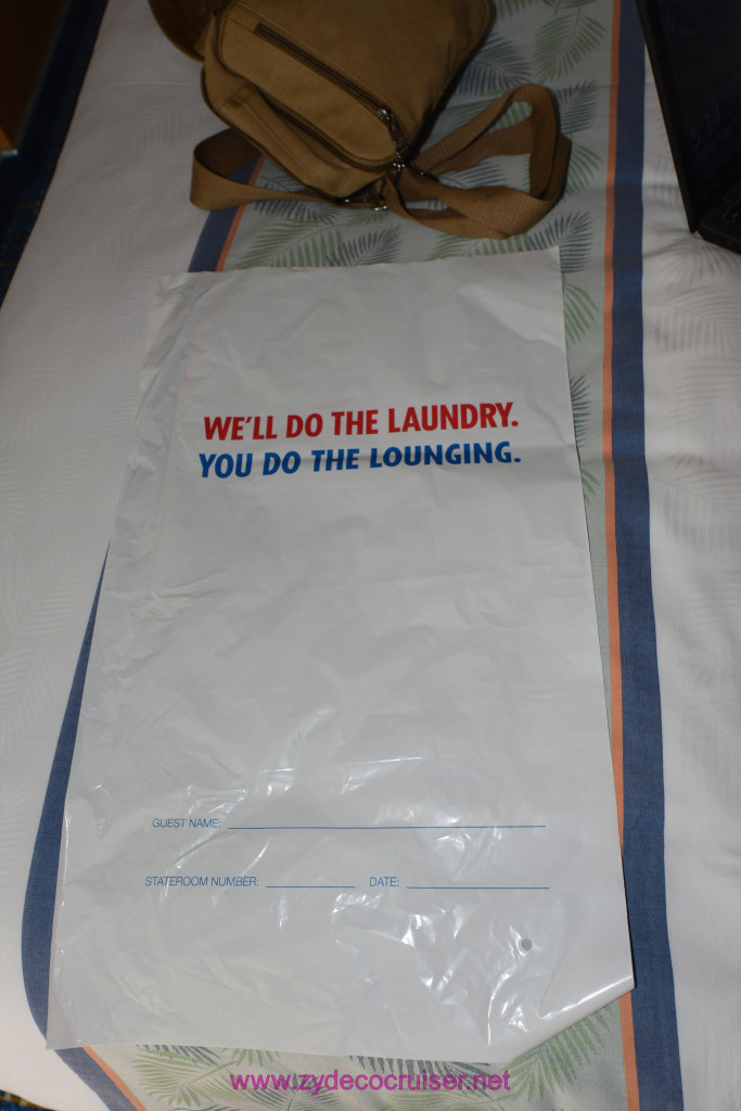 495: Carnival Horizon Transatlantic Cruise, Malaga, Plastic instead of paper launder bags