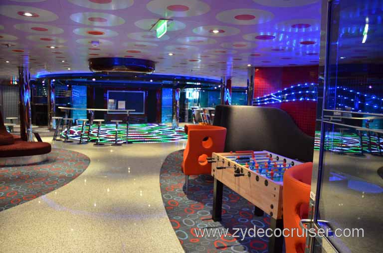 031: Carnival Magic Inaugural Cruise, Sea Day 1, Club O2