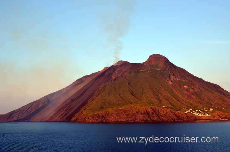 429: Carnival Magic, Messina, Stromboli, 