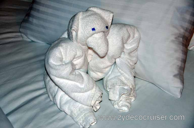 454: Carnival Magic, Messina, Towel Animal