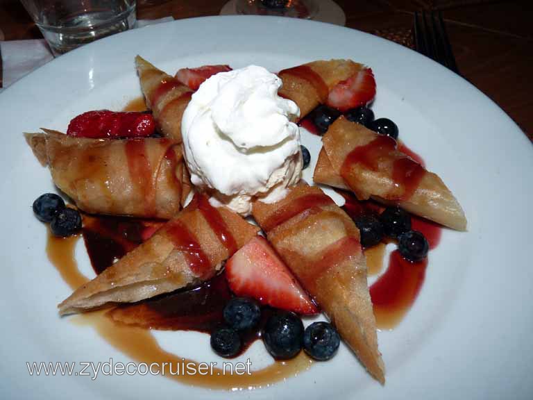 242: Outrigger Canoe Club, Honolulu, Hawaii, Fresh Banana Lumpia - Delicious!