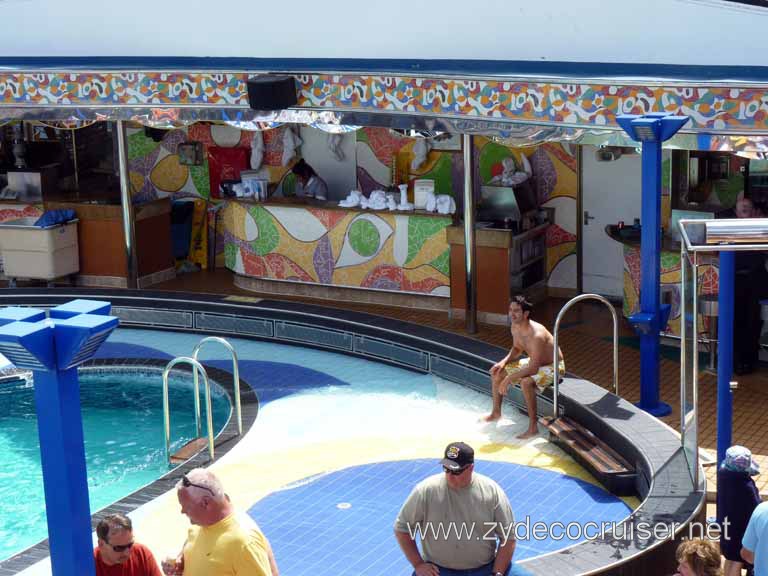 117: Carnival Spirit, Sea Day 3 - Towel Stand