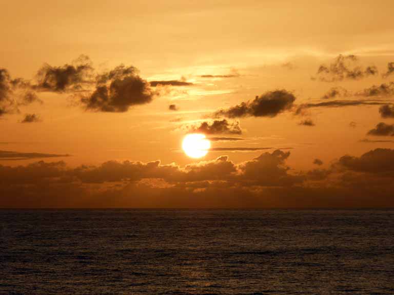 069: Carnival Spirit, Sea Day 4 - Sunset