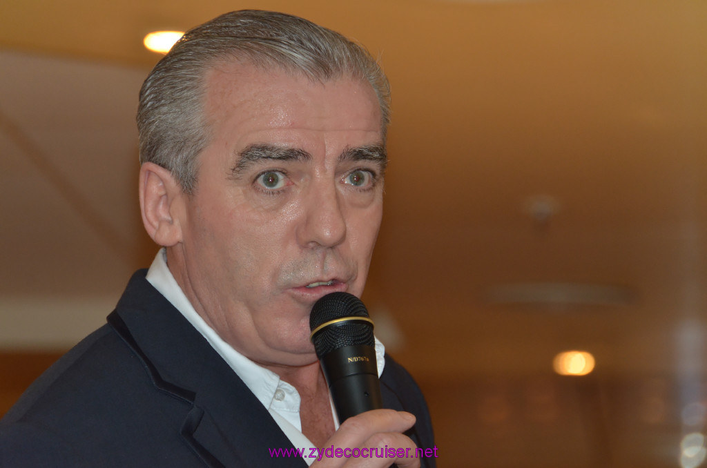 400: Carnival Sunshine Cruise, La Spezia, MDR Diner, Senior Maitre d' Ken Byrne, 