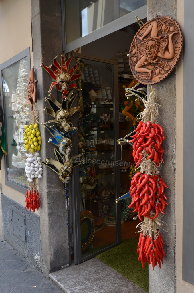 094: Carnival Sunshine Cruise, Messina, Taormina on your Own tour, 
