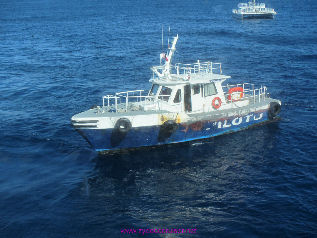 003: Carnival Sunshine Cruise, Nov 22, 2013, Cozumel, Royal Caribbean Rust Bucket - oh wait, that's the pilot boat.