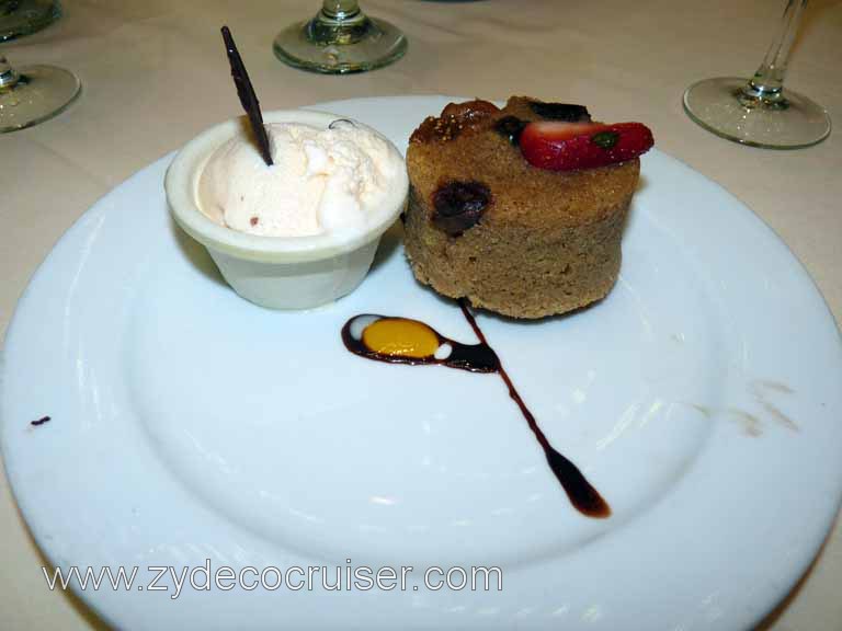 206: Carnival Triumph, Progreso, Warm Fig, Date and Cinnamon Cake