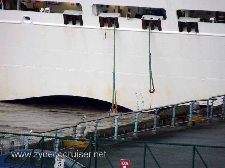 004: Carnival Triumph, New Orleans Sail Away, September 11, 2010, Dock Lines Free