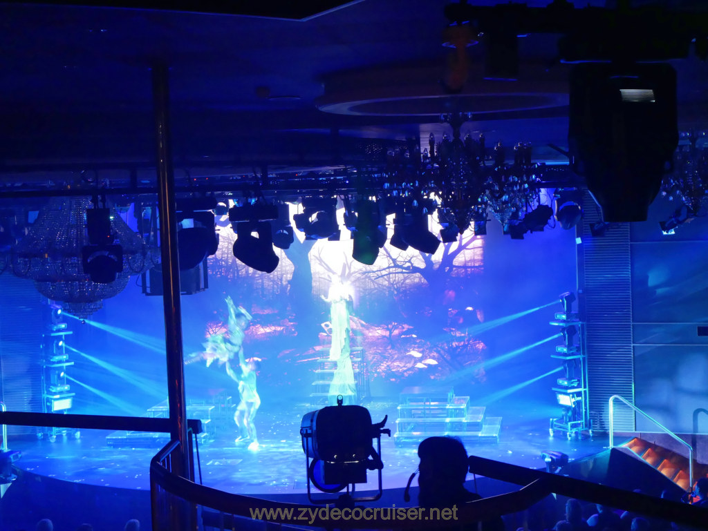 025: Carnival Venezia Transatlantic Cruise, Sea Day 5, 