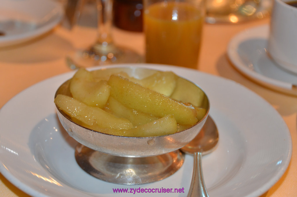 008: Golden Princess Coastal Cruise, Cinnamon-flavored fresh Apple Wedges