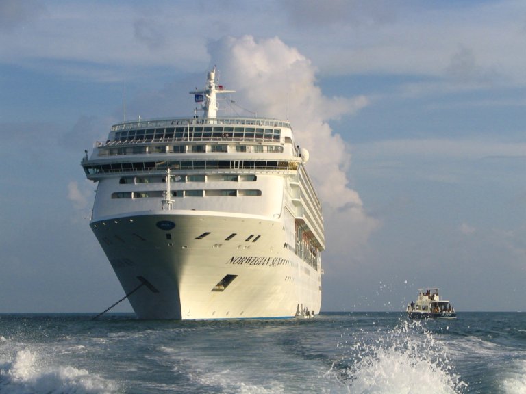 121: NCL Sun, Belize, Reef Snorkel and Banister Island, 