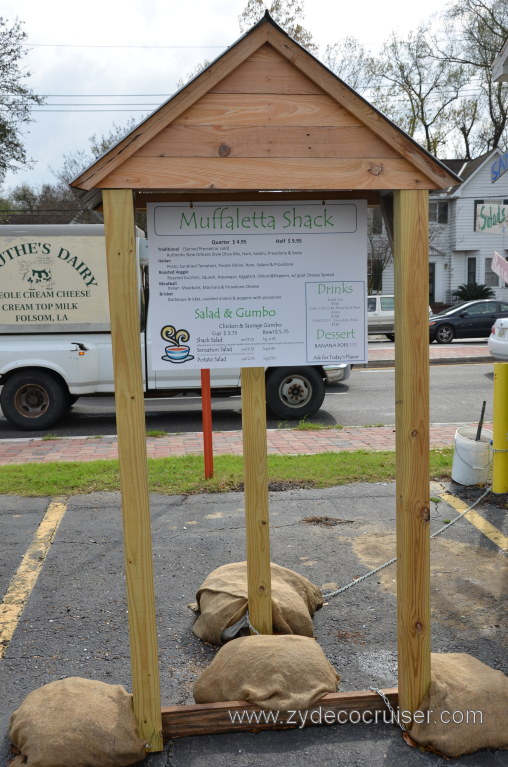 027: Baton Rouge Trip, March, 2011, Muffaletta Shack, makes a pretty good muffuletta. ;-)