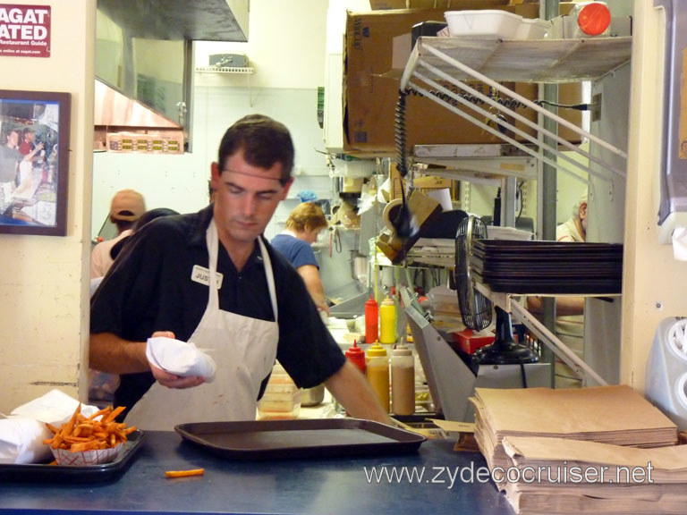 016: Parkway Bakery and Tavern, New Orleans, Artists at work