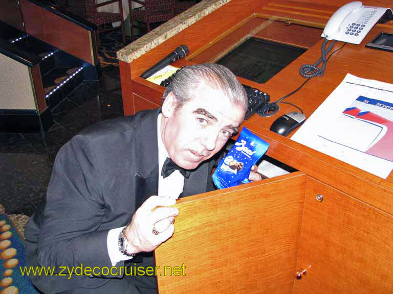 313: Carnival Splendor, Ushuaia, Ken Byrne and Baci