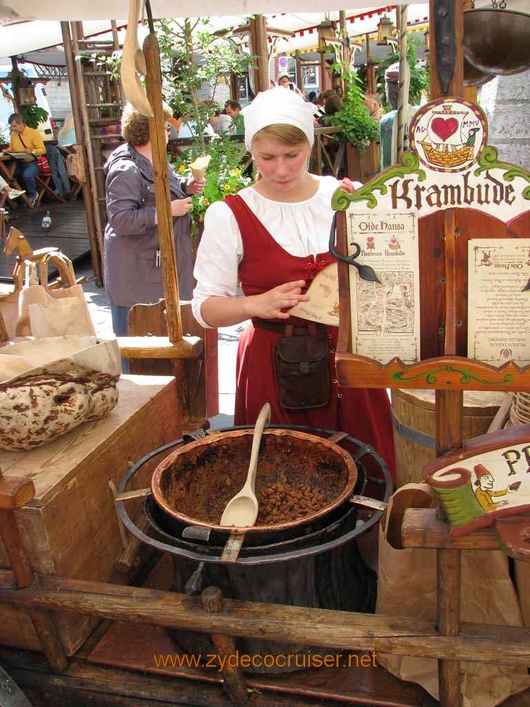 244: Carnival Splendor, Tallinn, Estonia, Krambude, 